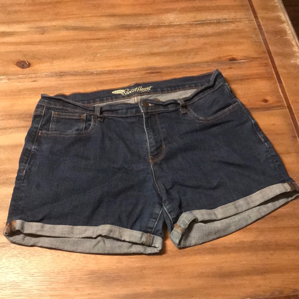 dark wash jean shorts